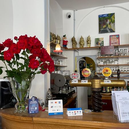 Bed and Breakfast Les Epis D'Or L'Isle-sur-Serein Exterior foto