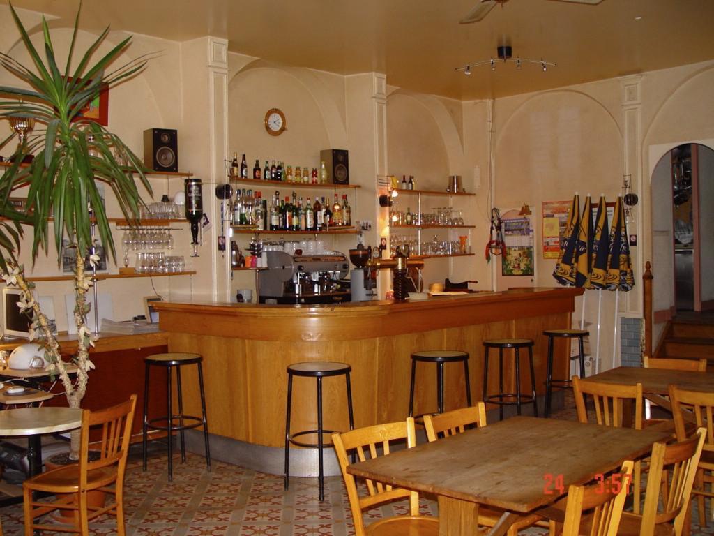 Bed and Breakfast Les Epis D'Or L'Isle-sur-Serein Exterior foto